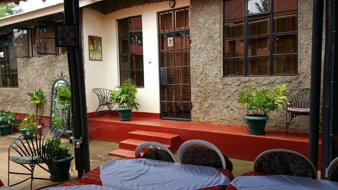 Mama Simba Bed And Breakfast Moshi מושי מראה חיצוני תמונה